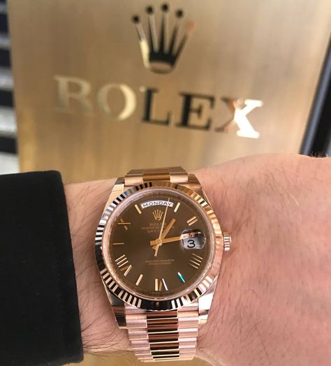 Gold Rolex Mens, Fancy Watches, Gold Rolex, Rolex Men, Hand Watch, Richard Mille, Watch Lover, Rolex Day Date, Design Luxury