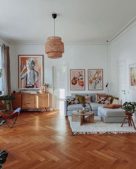 Shiplap Living Room, My Scandinavian Home, Wood Parquet Flooring, Style Deco, Living Room Inspo, Scandinavian Home, Living Room Inspiration, Room Inspiration, Apartment Decor