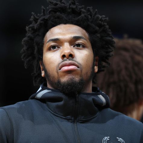 Milwaukee Bucks  guard  Sterling Brown  will sue the Milwaukee Police Department after being tased and arrested over a parking violation in January... Milwaukee Brace, Sterling Brown, African American Movies, Milwaukee City, Hot Topics, Milwaukee Bucks, Black Community, Nfl Players, Nba Players