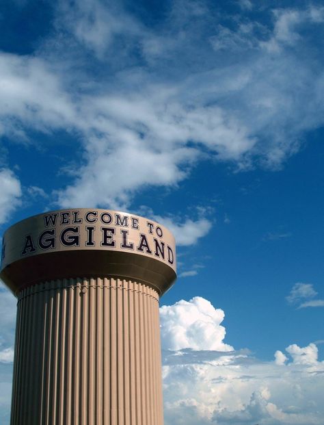 A&m College, A&m University, A&m Aesthetic, Aggie Aesthetic, Texas A&m Aesthetic Wallpaper, Aggie Wallpaper, Texas A&m Aesthetic, Country Collage, University Wallpaper