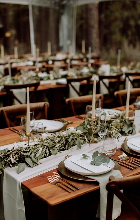 Ski Lodge Wedding, Lodge Wedding Reception, Log Cabin Wedding, Outdoorsy Wedding, Cabin Wedding, Woodsy Wedding, Dream Destination Wedding, Wedding Spot, Tahoe Wedding