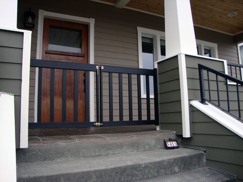 Front porch with baby gate Daycare Storage, Porch Gate, Diy Gate, Deck Gate, Diy Baby Gate, Front Porch Railings, Dog Gates, Porch Stairs, Porch Kits