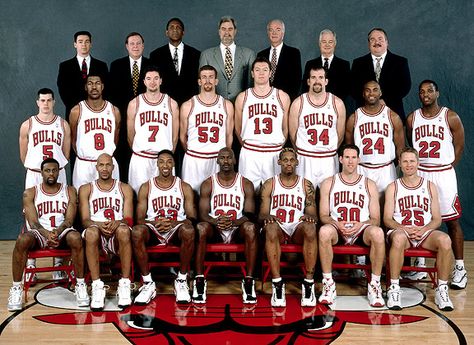 Image 1996 Chicago Bulls, Chigago Bulls, Michael Jordan Dunking, Chicago Bulls Team, Bulls Wallpaper, Michael Jordan Photos, Basketball Tickets, Jordan Bulls, Basketball Highlights