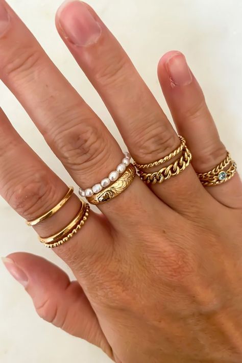 Gold Rings by RuneandLight Gold Minimalist Jewelry, Ringe Gold, Jewelry Accessories Ideas, Dope Jewelry, Classy Jewelry, Jewelry Essentials, Stacked Jewelry, Jewelry Lookbook, Girly Jewelry