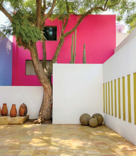 The 10 Best Galleries, Museums, and Studios in Mexico City to Visit Now — Veranda Luis Barragan Architecture, Patio House, Where To Next, Colour Architecture, Entry Design, House Yard, Famous Architects, Desert Homes, Bohemian Lifestyle