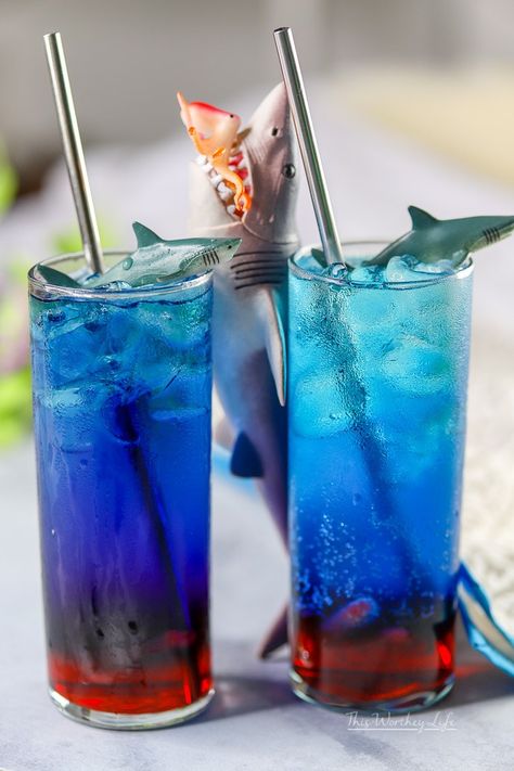 Shark Drink, Shark Week Drinks, Shark Party Foods, Shark Week Recipes, Shark Snacks, Shark Week Crafts, Blood In The Water, Shark Week Party, Shark Themed Party