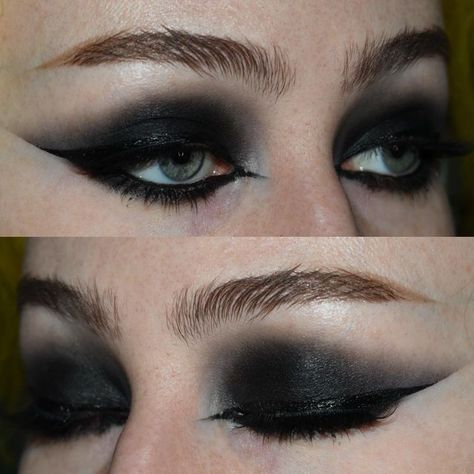 All Black Makeup Looks, Goth Eye Shadow, All Black Makeup, Black Bride Wedding, Heavy Eyeliner, Black Makeup Looks, Goth Eye Makeup, Dark Makeup Looks, Black Eye Makeup