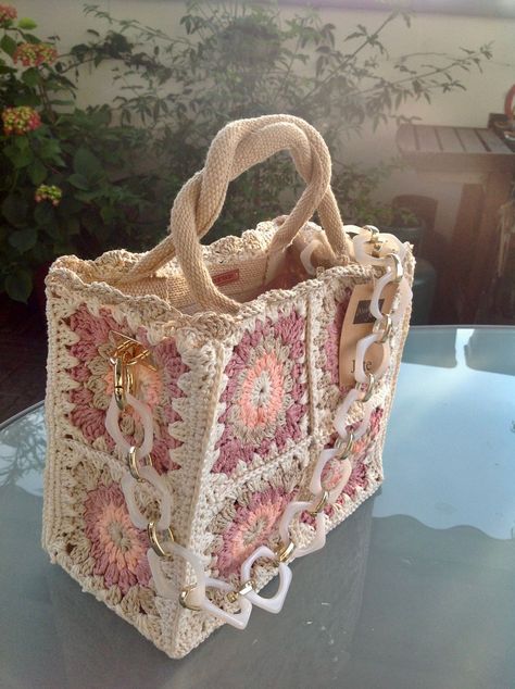 Mode Crochet, Crochet Business, Crochet Clothing And Accessories, Crochet Handbags Patterns, Crochet Fashion Patterns, Handbag Pattern, Fun Crochet Projects, Diy Crochet Projects, Crochet Bag Pattern