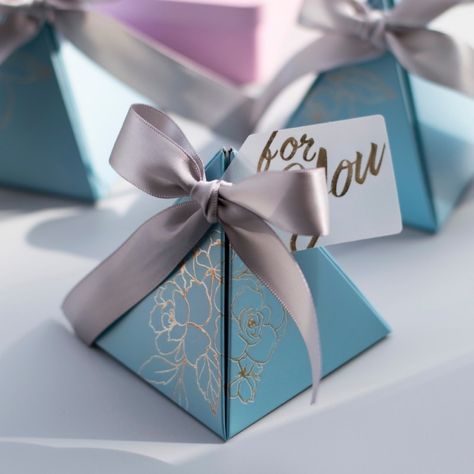 Wedding Favor Gift Boxes, Anniversaire Diy, Wedding Candy Boxes, Gift Wrap Box, Chocolate Gift Boxes, Baby Shower Party Supplies, Wedding Gifts For Guests, Wedding Favor Boxes, Paper Gift Box