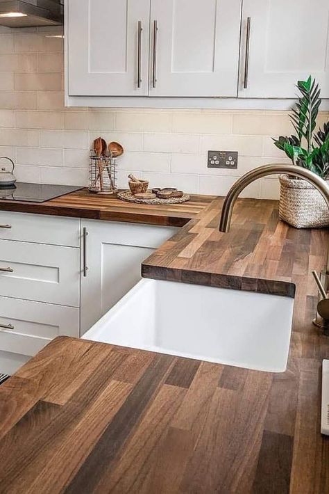 Walnut Worktop, Cheap Beach Decor, Walnut Kitchen, Trendy Diy, Classic Kitchen, Kitchen Worktop, Kitchen Inspiration Design, Kitchen Diner, Kitchen Cabinet Design