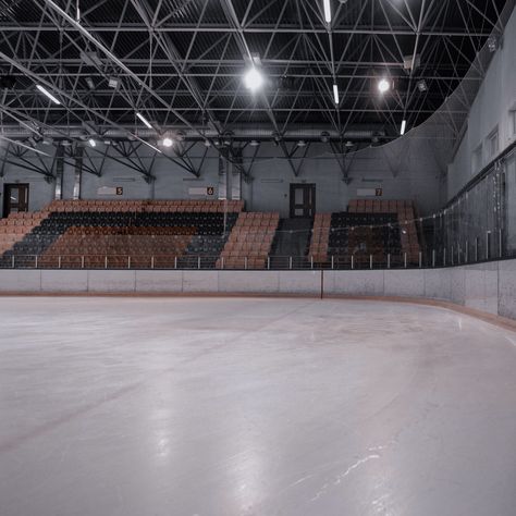 Solitaire Aesthetic, Ice Skating Background, Ice Skating Rink Aesthetic, Ice Rink Aesthetic, Skating Ring, Heartstopper Aesthetic, Ice Ring, Hannah Grace, Skating Aesthetic