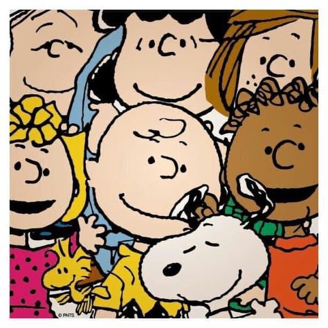 Peanuts Cartoon Characters, Snoopy Party, Gif Disney, Peanuts Cartoon, Snoopy Wallpaper, Snoopy Quotes, Joe Cool, Snoopy Love, Little Doodles