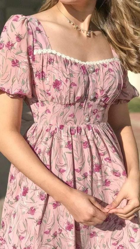 Pink Dress Outfit Casual, Design Frock, Aesthetic Vintage Outfits, Simple Frock Design, Simple Frocks, Vintage Nails, Outfits Vintage, Frock For Women, Girly Dresses