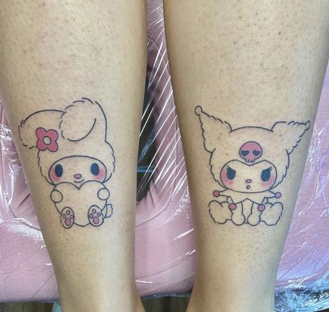 Kuromi And My Melody Matching Tattoo, Tattoos Leg, Kuromi And My Melody, Maching Tattoos, Medium Tattoos, Matching Sister Tattoos, Hello Kitty Tattoos, Cute Little Tattoos, Friendship Tattoos