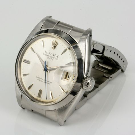 Vintage Rolex Oyster Perpetual Date model 1500 circa 1961 #Rolex #VintageRolex Gents Style, Rolex Oyster Perpetual Date, Stylish Watches Men, Suit Man, Air King, Watches Rolex, Vintage Timepiece, Time Keeper, Gents Fashion