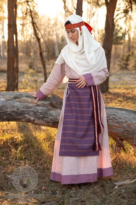 Etsy Traditional Serbian Dresses, Saint Lucia Traditional Dress, Caucasus Traditionell Dress, Early Byzantine Dress, Bosnian Traditional Dress, Sami Clothing Traditional Dresses, Slavic Dress, Slavic Clothing, Embroidered Headband