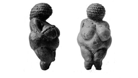 Paleolithic women likely knew a lot more about loving their bodies than we do Fertility Statue, Paleolithic Era, Venus Of Willendorf, Famous Sculptures, Prehistoric Art, Roman Goddess, Goddess Of Love, Classical Art, Natural History