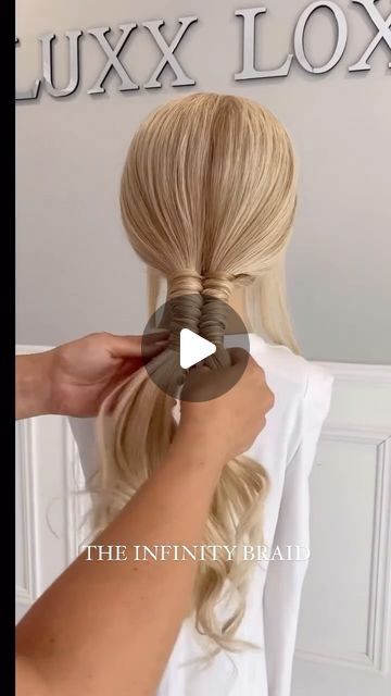 Infinity Braids, Infinity Braid, Graduation Hairstyles, Hairstyles For Round Faces, Forearm Tattoo, Vintage Hairstyles, Round Face, Bobs Haircuts, Braid Styles