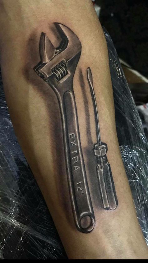 Tattoo Tools Mechanic, Autobody Repair Tattoo, Crescent Wrench Tattoo, ကင်းမှီးကောက် Tattoo, Tool Tattoo Mechanic, Mechanic Tattoo Design, Wrench Tattoo, Justin Tattoo, Biomechanical Tattoos