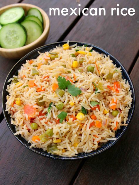 Mexican Rice Recipe Restaurant Style, Restaurant Style Mexican Rice, Chicken Yakisoba, Vegetable Pulao Recipe, Authentic Mexican Rice, Mexican Rice Recipe, Lunch Box Recipe, Torta Recipe, Mexican Rice Recipes