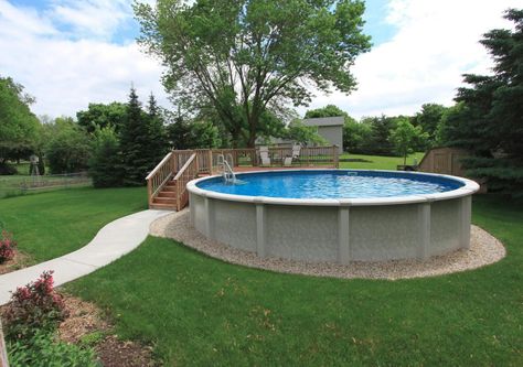 In the end of summer, you’ll need to close your swimming pool up until the spring season. In this article, we will talk about why you should winterize pool and how to do it like a pro. Mobile Home Landscaping, Oberirdische Pools, Diving Boards, Best Above Ground Pool, Swimming Pool Decks, Pool Shapes, Pool Landscape Design, Above Ground Pool Landscaping, Above Ground Pool Decks