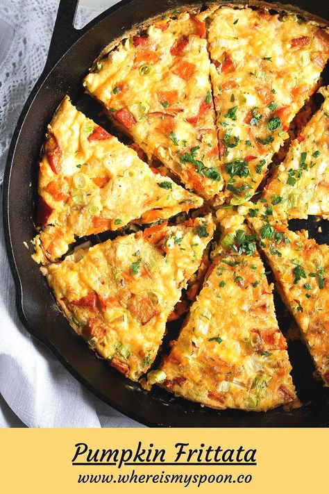 Delicious pumpkin frittata with roasted pumpkin and feta made in a cast-iron skillet. It can be served for any meal of the day. #whereismyspoon #pumpkinfrittata #pumpkinfetafrittata #roastedpumpkinfrittata #castironfrittata #bakedfrittata Pumpkin Frittata, Cast Iron Frittata, Frittata Recipes Baked, Pumpkin And Feta, Crescent Roll Breakfast Casserole, Vegetarian Thanksgiving, Roasted Pumpkin, Frittata Recipes, Fall Breakfast