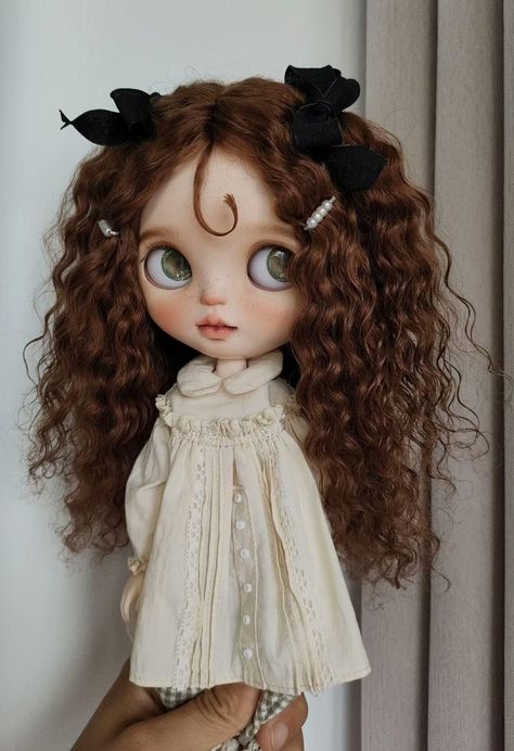 High Quality Mohair Blythe/qbaby Doll Wigs,blythe/qbaby Hair,qbaby/blythe Mohair Wig,qbaby Doll Wig,blythe Doll Wig 9-10 - Etsy Halloween Tea Party, Doll Aesthetic, Doll Wig, High Quality Wigs, Dream Doll, Doll Wigs, Doll Parts, Doll Hair, Blythe Doll