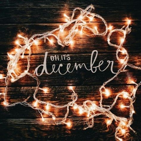 Hello December | ZsaZsa Bellagio - Like No Other December Wallpaper Aesthetic, December Wallpaper, It's December, Aesthetic Pinterest, Wallpaper Aesthetic, Wreath, Wood, Christmas