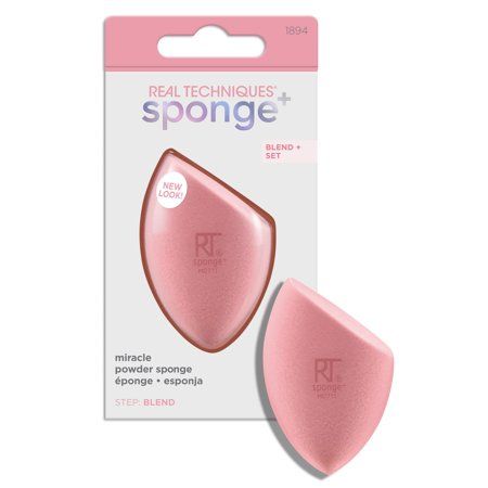 Best Beauty Blender, Real Techniques Sponge, Powder Sponge, Preppy Makeup, Makeup Blender Sponge, Makeup Coverage, Sponge Makeup, Animal Makeup, Powder Products