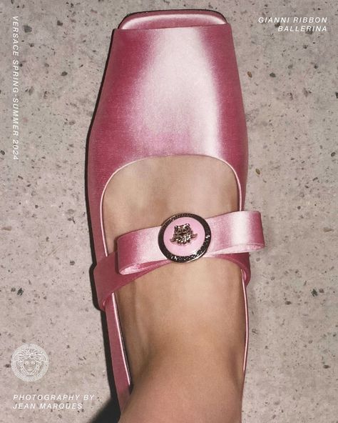 Versace | Gianni Ribbon ballerina for #VersaceSS24 Now at Versace.com via the link in bio Photography by Jean Marques #Versace | Instagram Pink Ribbon Aesthetic, Versace Aesthetic, Ribbon Aesthetic, Pink Versace, Versace Pink, Ballerina Girl, The Love Club, All Pink, Love Club