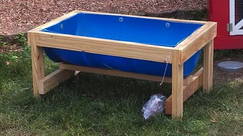 Cow Feeding Trough, Cattle Feed Trough Ideas, Diy Water Trough For Animals, Water Trough For Goats, Livestock Water Trough Ideas, Horse Water Trough Ideas, Diy Feed Trough, Feed Trough Ideas, Pig Water Trough