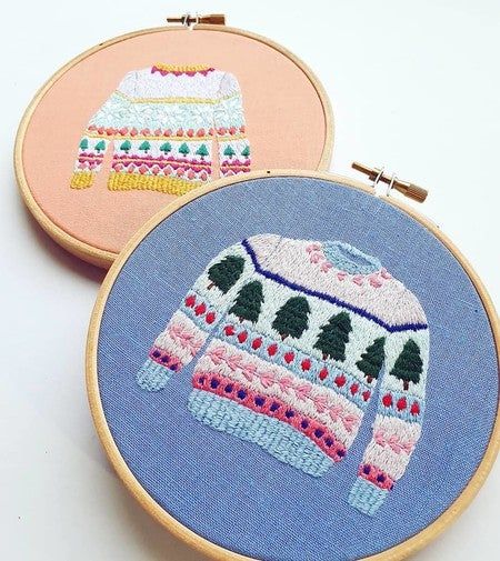 Christmas Hand Embroidery, Wooly Jumper, Jumper Pattern, T Craft, Winter Embroidery, Christmas Embroidery Patterns, Jumper Patterns, Embroidery Christmas, Cosy Winter