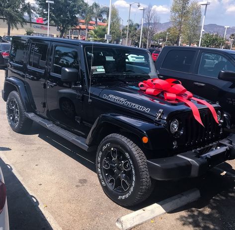 Jeep Wrangler Girly, Jeep Wrangler Truck, Black Jeep Wrangler, Dream Cars Range Rovers, 4 Door Jeep Wrangler, 2017 Jeep Wrangler Unlimited, Black Jeep, 2017 Jeep Wrangler, Dream Cars Jeep