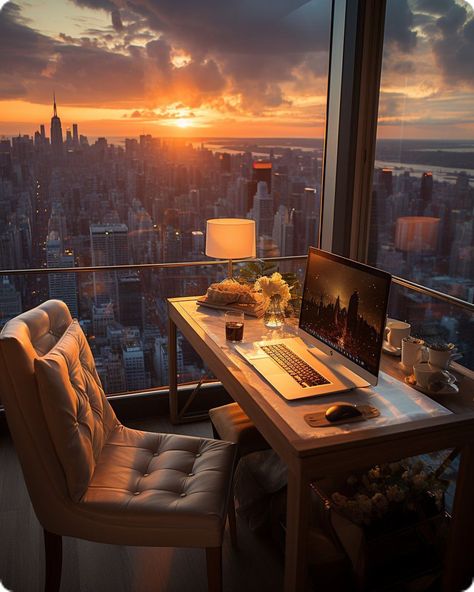 Peisaj Urban, Apartment View, Dream Apartment Decor, Work Space Decor, Study Aesthetic, New York Apartment, Dream Apartment, Dream House Decor, Design Case