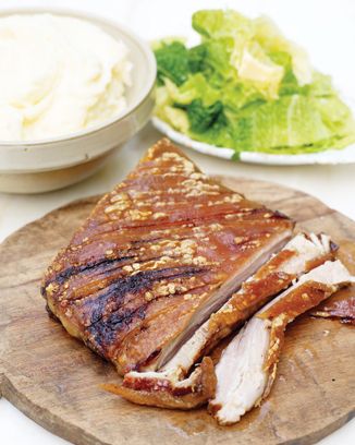 Pork belly roast Gordon Ramsay Pork Belly, Roasted Pork Belly Recipe, Pork Belly Roast, Braised Pork Belly, Pork Belly Recipes, Pork Roast Recipes, Crispy Pork Belly, Jamie Oliver Recipes, Pork Glaze