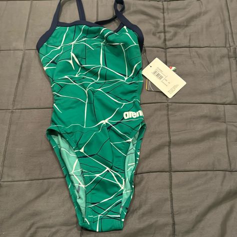 Nwt Arena Swimsuit - Size 24 Artistic Swimming, Swimming Drills, Swimming Motivation, Swimming Pictures, Arena Swimsuit, Swimsuit Green, Swimmers Life, Olympic Swimming