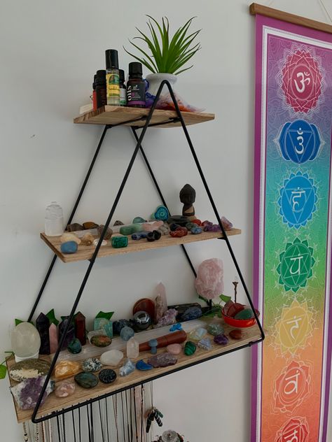 Modern Hippy Bedroom, Crystals In Living Room, Crystal Setup Bedroom, Hippy Bedroom Decor, Living Room Crystals, Organizing Crystals Storage Ideas, Crystals Organization, Crystals Room Decor, Crystals Display Ideas