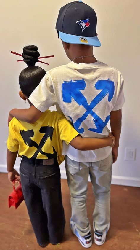 Kid Couples, Kids Winter Fashion Girl, Mommy Daughter Pictures, Kids Outfits Daughters, Cute Family Pictures, Black Baby Boys, Kid Swag, Estilo Swag