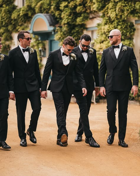 Pour one for the boys at Gileston Manor 🥃 - #groomsmen #groomsmenstyle #gilestonmanor Classic Groomsmen Attire Black, Black Groomsmen Attire Bridal Parties, Groomsman Suits Black, Elegant Groomsmen Attire, Groomsmen In Black Suits, Groomsmen Black Tuxedo, Black And White Groomsmen Attire, Black Suit Groomsmen, Black Groomsmen Attire