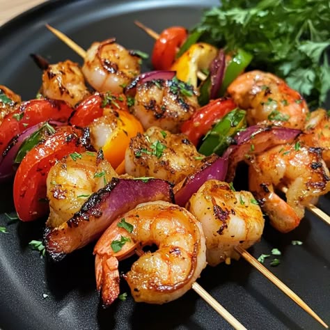 Jerk Shrimp Skewers, Fish Skewers Grilled, Shrimp Squers Recipes, Grilled Shrimp Skewers Marinade, Shrimp Kebabs Grilled, Shrimp Recipes Skewers, Shrimp Platter Ideas, Seafood Kebab, Shrimp Grilled Recipes