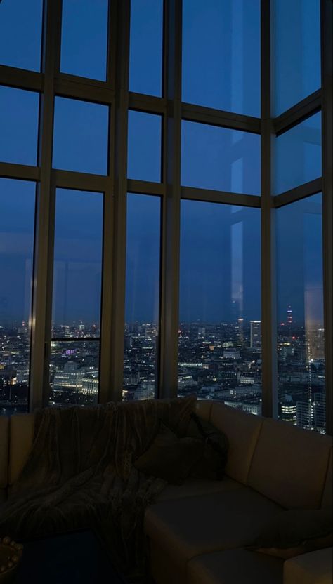 Nyc Apartment View, Nyc Apartment Aesthetic, Penthouse Aesthetic, Nyc View, Penthouse View, City View Night, Nyc Penthouse, Night Window, City View Apartment