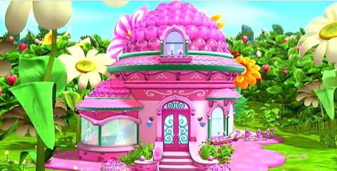 Strawberry Shortcake Raspberry, Strawberry Shortcake Berry Bitty, Strawberry Shortcake House, Raspberry Torte, Blossom House, Cartoon House, Cute Minecraft Houses, Strawberry Party, Strawberry Plants