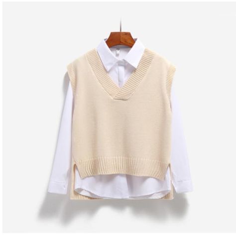 Women Beige Sweater Vest , Not Bulky Size L Women Sweater Vest, Casual Korean Style, Autumn Jumpers, Beige Pullover, Pull Beige, Trendy Winter, Vest Women, Sweater Vest Women, Estilo Chic