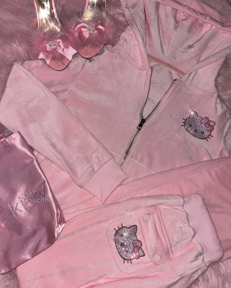 @madeleiine.e in our be my simp black kitty set crop jacket 💕 still in stock Sign up for restock notifications for sold out products so that we can premade for those who signed up! 💝 Hello Kitty Tracksuit, Rhinestone Tracksuit, Ouchhh Store, Hello Kitty Outfits, Hello Kitty Rhinestone, Sanrio Outfits, Juicy Tracksuit, Kitty Aesthetic, Kitty Girl