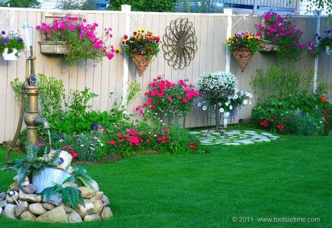 Taman Diy, Jardim Diy, Budget Garden, Victorian Garden, Fence Art, Fence Decor, Garden Yard Ideas, Backyard Fences, Unique Gardens