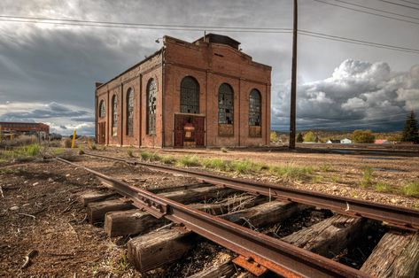 https://flic.kr/p/2gvDmXq | Evanston Railyard | Evanston, Wyoming Evanston Wyoming, Wyoming, Railroad Tracks, Train