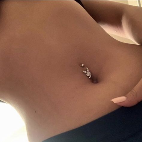 Clock Tattoos, Bellybutton Piercings, Belly Button Piercing Jewelry, Belly Piercing Jewelry, Pretty Ear Piercings, Cool Piercings, Cute Piercings, Belly Jewelry, Body Jewelry Piercing