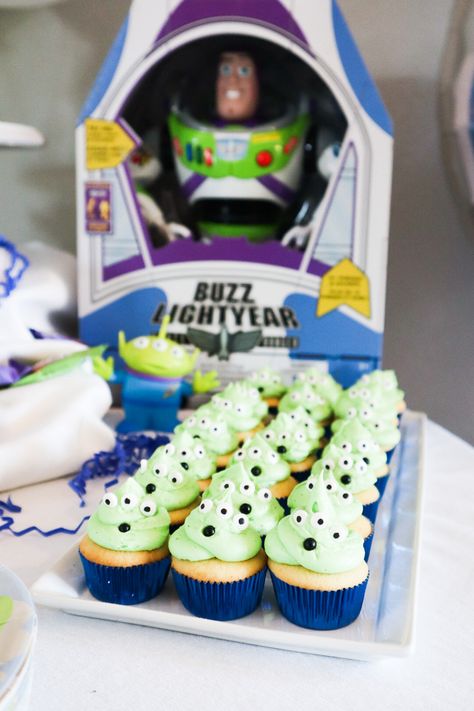 Lightyear Birthday Party, Buzz Lightyear Birthday Party, Birthday Party Cupcakes, Toy Story Birthday Party Ideas, Buzz Lightyear Party, Buzz Lightyear Birthday, Toy Story Party Decorations, 2nd Birthday Party For Boys, 2nd Birthday Boys