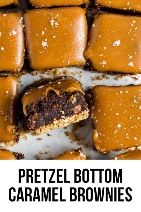 Salted Caramel Pretzel Brownies, Dessert Recipes With Pretzels, Sweet And Salty Cake, Salted Caramel Brownies From Box Recipe, Sweet And Salty Recipes, Chocolate And Caramel Desserts, Easy Amazing Desserts, Fun Brownie Recipes, Desserts With Caramel