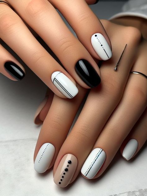 A minimalist black and white nail design with negative space accents, featuring clean lines and subtle detailing for a modern look. Black And White Shirt Nails, Black Nails With White Design, Black And White Nail Designs Elegant, Short Nails For Work, Black And White Short Nails, Black And White Nails Short, Nail Designs With Lines, White Spring Nails, Nails Lines